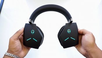 Alienware AW988 Wireless Gaming Headset Unboxing & Review